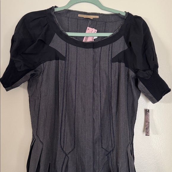 Marithe Francois Girbaud Navy and Grey Dress
Pockets! - Picture 2 of 8